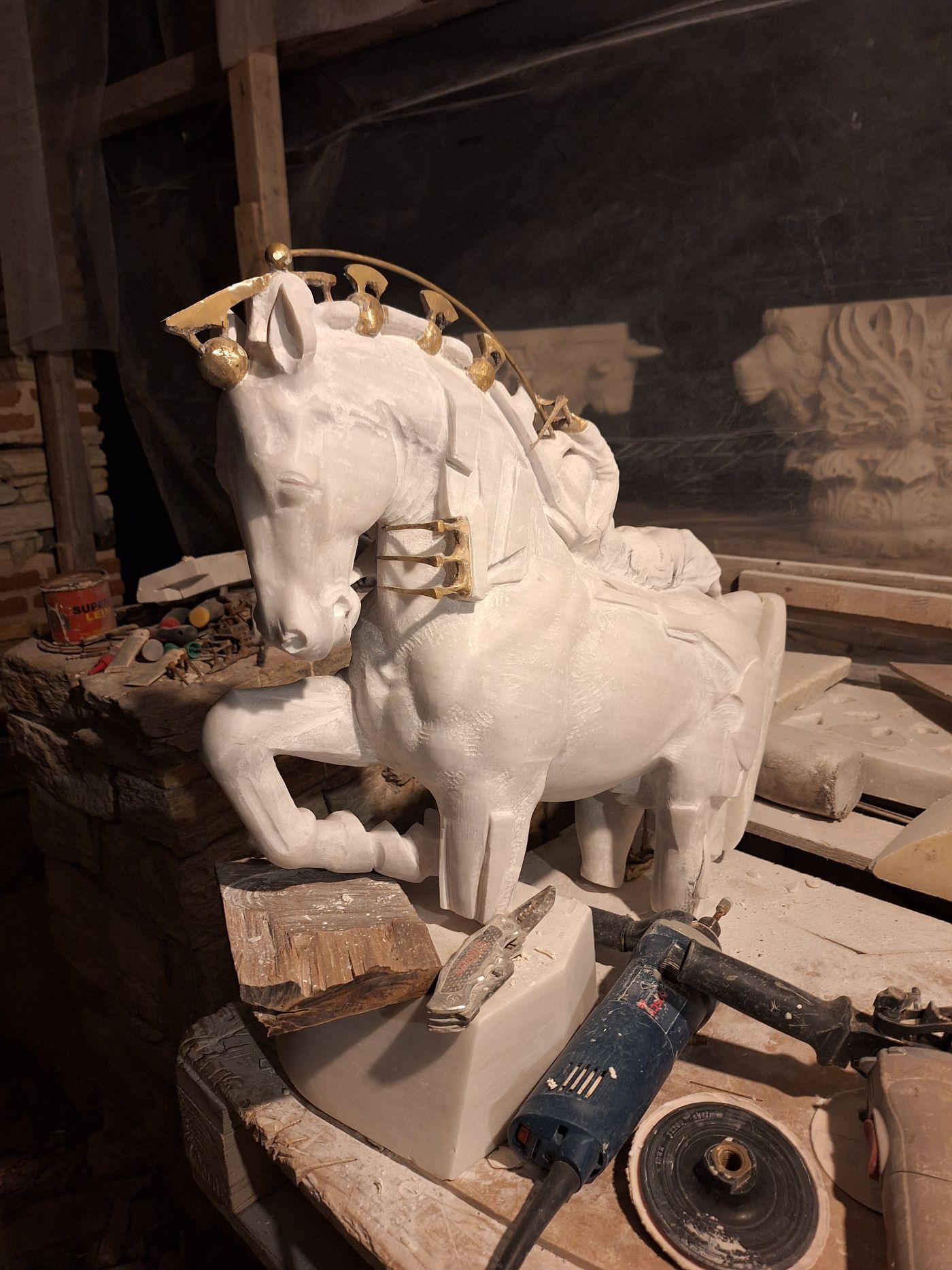 Marble sculpture by Irakli Athoneli